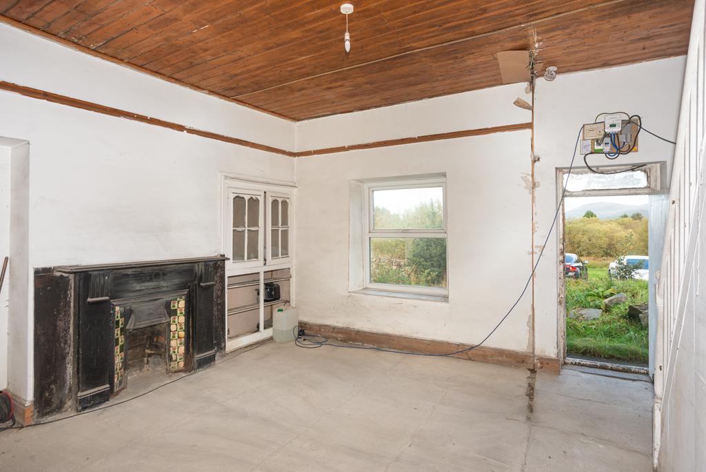 22 Tan Y Bwlch Mynydd Llandygai-2...