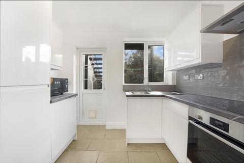 1 bedroom flat to rent, St Marys, Plaistow, E13