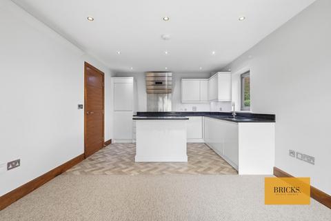 2 bedroom apartment for sale, Abridge Road, Chigwell IG7