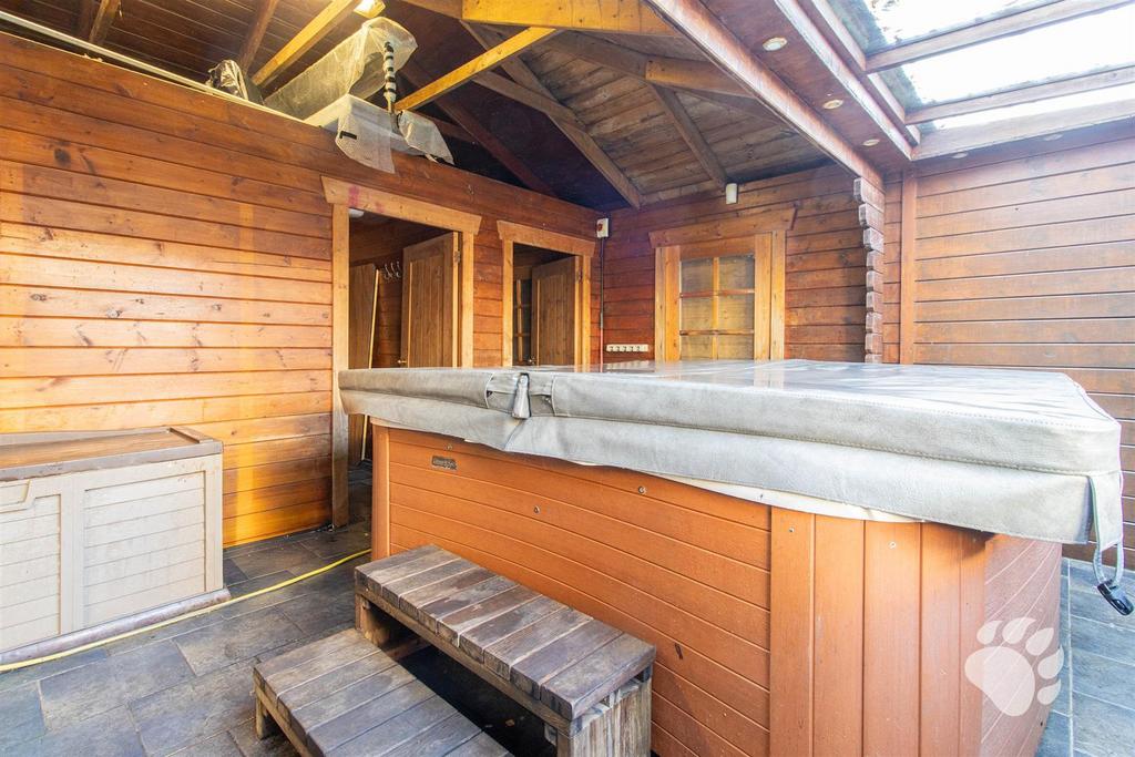 Hot Tub