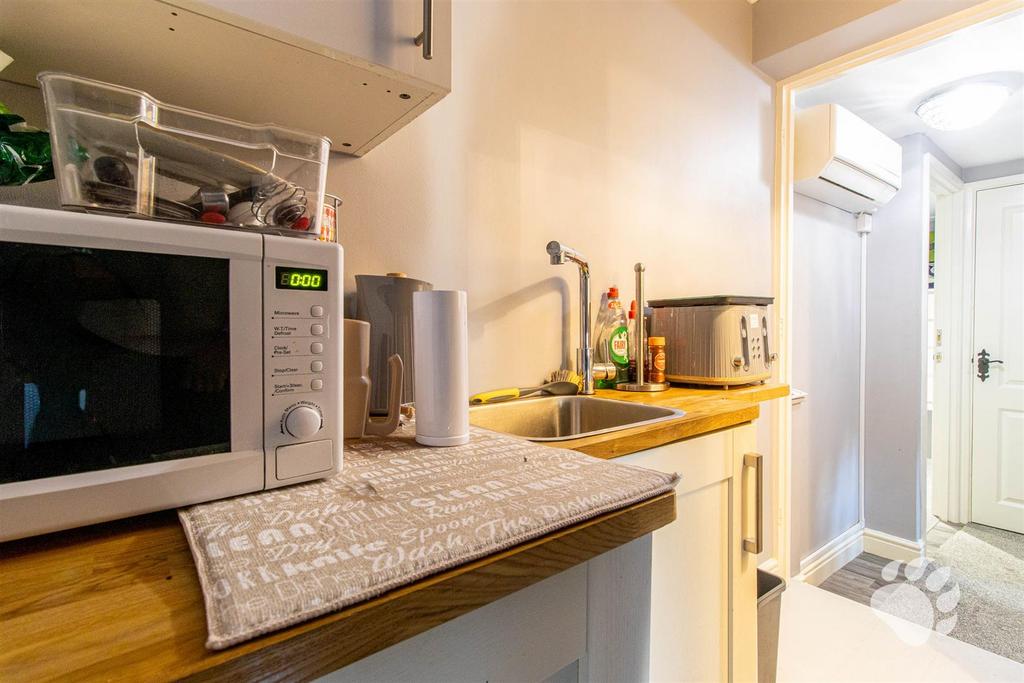 Kitchenette