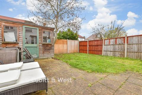 3 bedroom terraced house for sale, The Glade, Croydon CR0