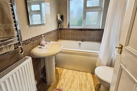 undefined, Amanda Drive, Doncaster DN7