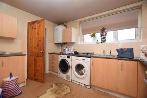 undefined, High Street, Middleton, Manchester, Greater Manchester, M24 6DX