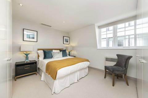 undefined, Hertford Street, London W1J