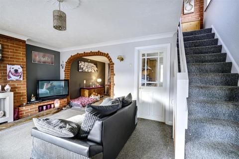 3 bedroom semi-detached house for sale, Airedale Close, Long Eaton