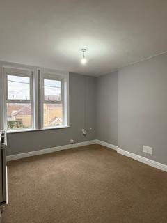 2 bedroom maisonette to rent, Heol Cae Gurwen, Gwaun Cae Gurwen SA18