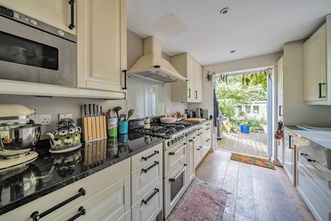 undefined, Arthur Road, Windsor, SL4