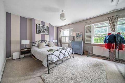 undefined, Arthur Road, Windsor, SL4