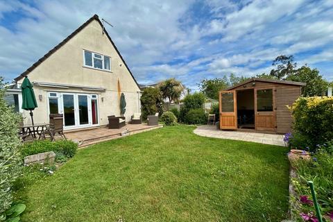 3 bedroom detached house for sale, Mendip Road, Yatton