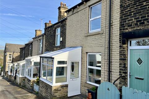 2 bedroom terraced house to rent, Vine Street, Cleckheaton, West Yorkshire, BD19