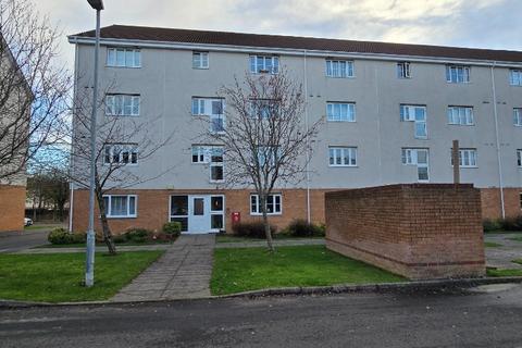 2 bedroom flat to rent, Glenmore Place, Toryglen, Glasgow, G42