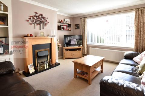 3 bedroom terraced house for sale, Templand Road, Lhanbryde, IV30 8PP