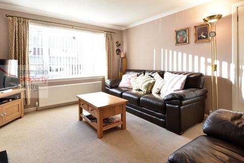 3 bedroom terraced house for sale, Templand Road, Lhanbryde, IV30 8PP