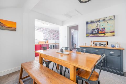 4 bedroom semi-detached house for sale, Manor Road, Mundesley