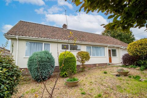2 bedroom detached bungalow for sale, Sandford Road, Winscombe