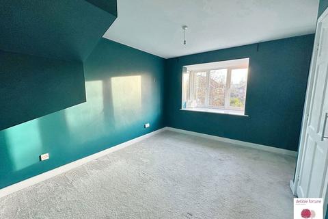 3 bedroom terraced house to rent, The Glebe, Wrington