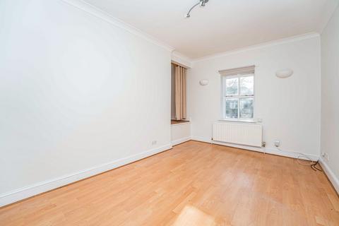 undefined, Hanger Lane, London, W5
