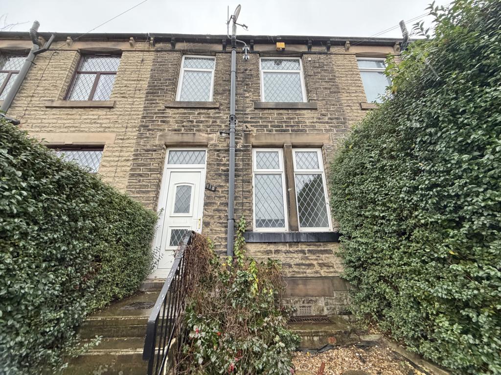 2 Bed Terrace for Rent