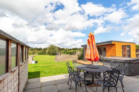 4 bedroom barn conversion for sale, Hailstone Farm, Redhill