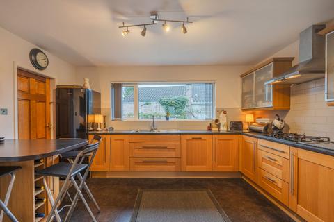 11 Brae Road, Winscombe, BS25 1LN