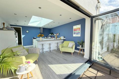 4 bedroom detached house for sale, High Street, Axbridge