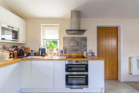 1a Elm Close, Yatton, Bristol, BS49 4EL