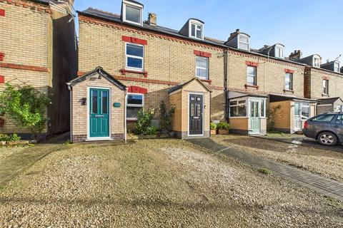 Gloucester Road, Stonehouse, Gloucestershire, GL10