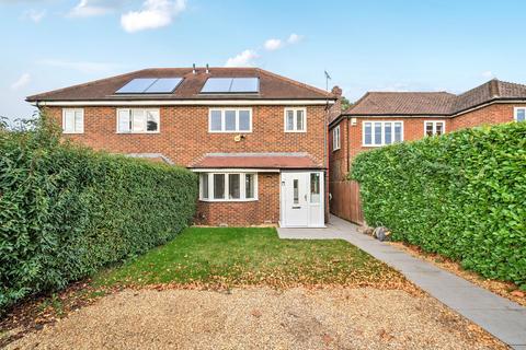 undefined, New Inn Lane, Guildford, GU4