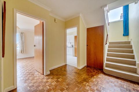 4 bedroom detached house for sale, Hill Bottom Close, Reading RG8