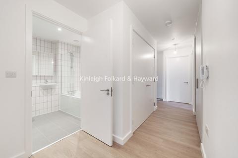 3 bedroom flat to rent, Tide Street, Barking, IG11