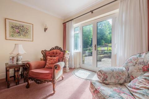 4 bedroom detached house for sale, Main Road, Brockley