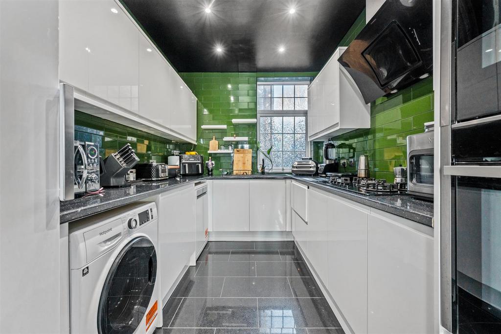 23 St Davids Rd Web11.jpg