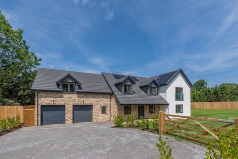 undefined, Main Road, Brockley