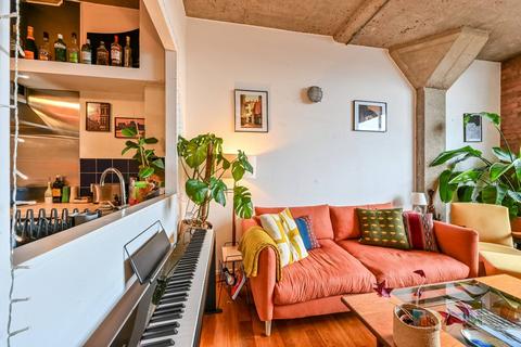1 bedroom flat to rent, Wenlock Road, Islington, London, N1