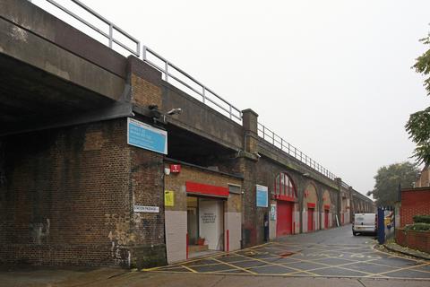 Distribution warehouse to rent, Queens Rd London SE15 2RZ