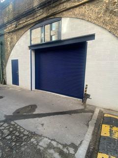 Distribution warehouse to rent, Tilbury Rd London E10 6RE