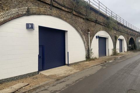 Warehouse to rent, Arch 3-5 Culvert Pl London SW11 5AY
