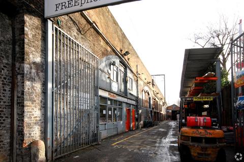 Warehouse to rent, 29-41 Castle Mews London NW1 8SX