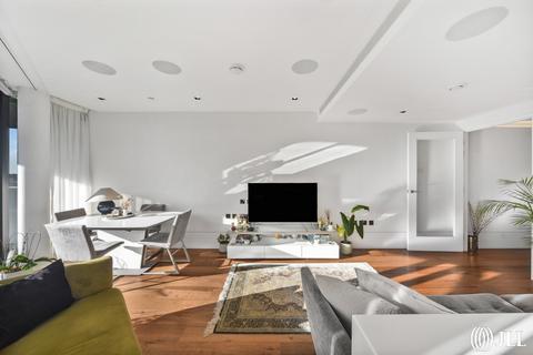 2 bedroom apartment to rent, Riverlight Quay SW11