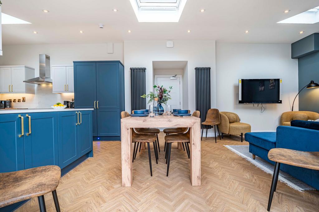 Living Area & Kitchen