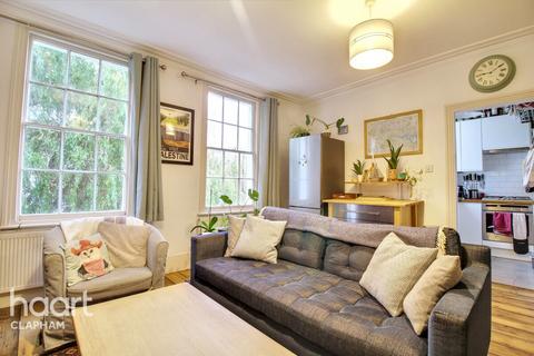 1 bedroom apartment to rent, Stockwell Park Crescent, LONDON