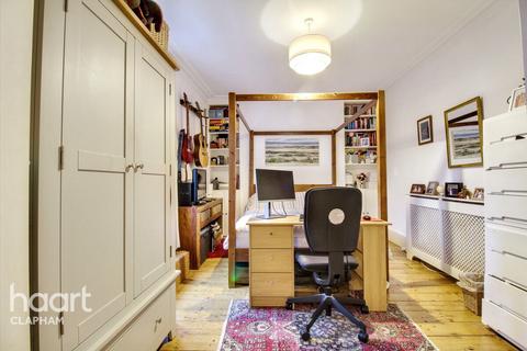 1 bedroom apartment to rent, Stockwell Park Crescent, LONDON