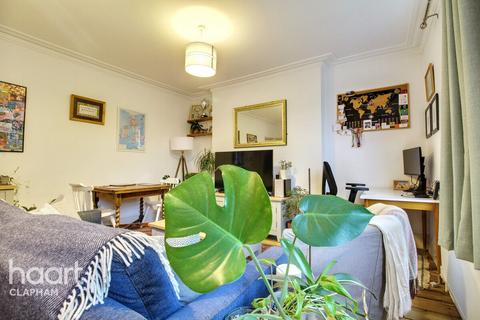 1 bedroom apartment to rent, Stockwell Park Crescent, LONDON