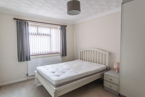 2 bedroom semi-detached bungalow for sale, Perfectly Positioned Bungalow in Hunstanton