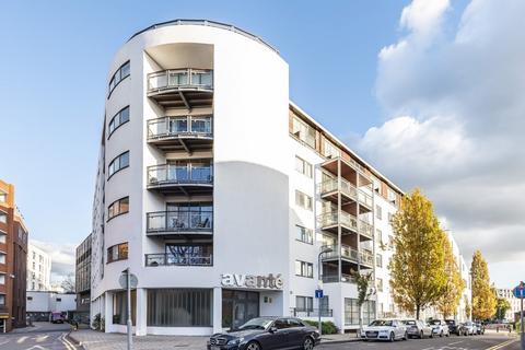 undefined, The Bittoms, Kingston Upon Thames, Surrey, KT1
