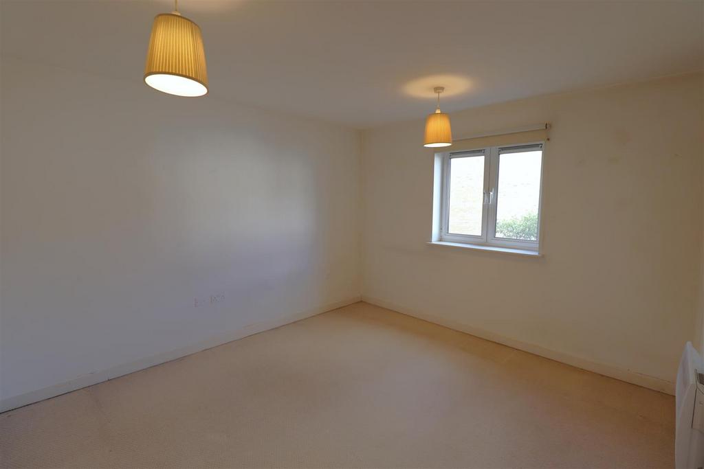 Alpha House Bedroom 1.jpg