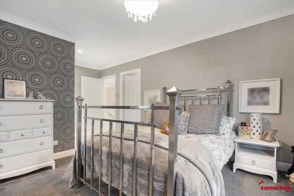 Bedroom Two (2)
