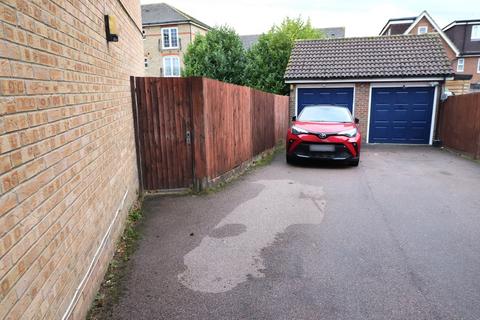 undefined, The Chilterns, Stevenage, Hertfordshire, SG1