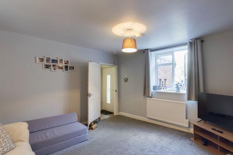2 bedroom end of terrace house to rent, High Street, Astcote, NN12